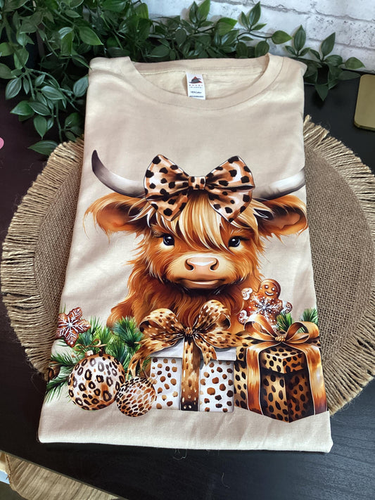 Sweet Cow w/ gingerbread  cookie T-Shirt