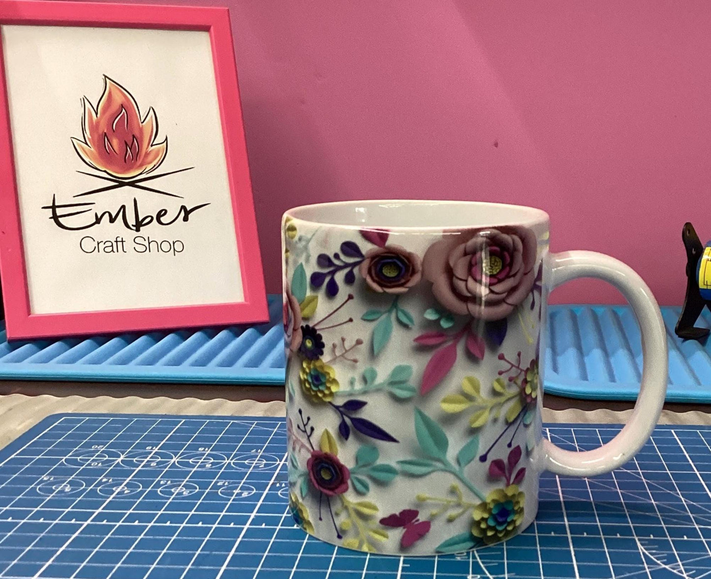 3D Floral Ceramic Mug: Elegant Coffee Cup, Spring Decor