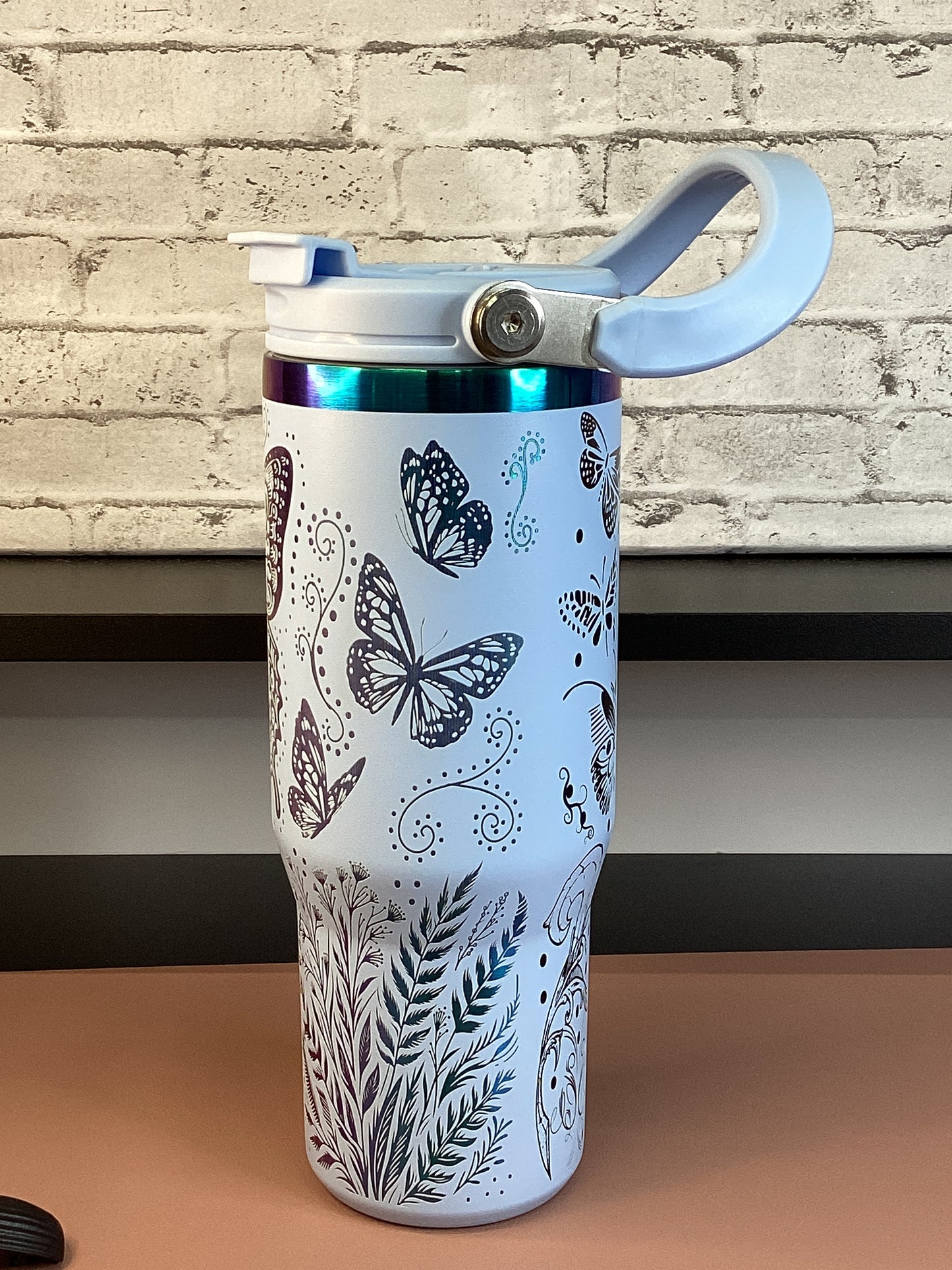 This 30 oz stainless steel tumbler features Sleek, Durable