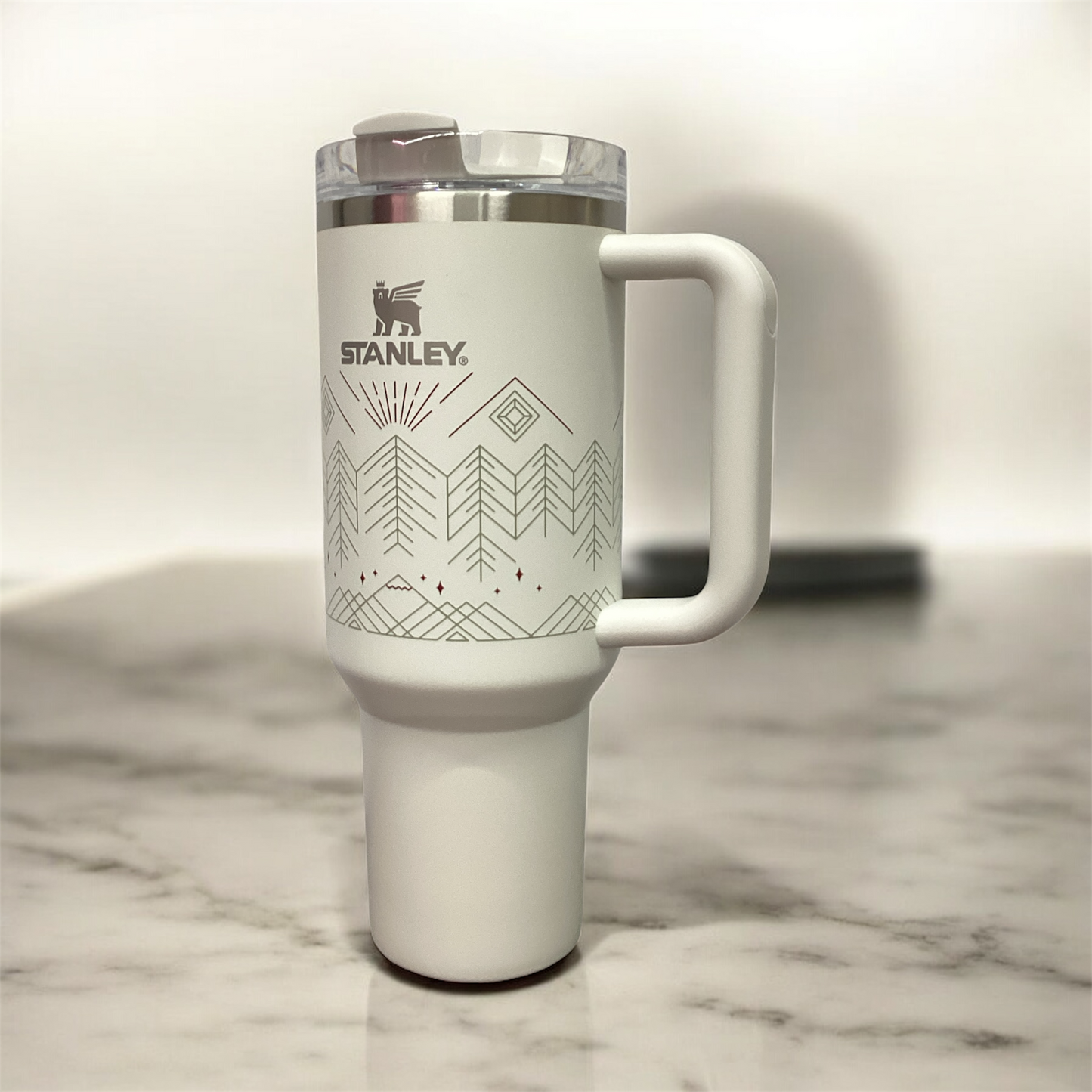 40 oz White Tumbler with Geometric Pattern | Steel Cup