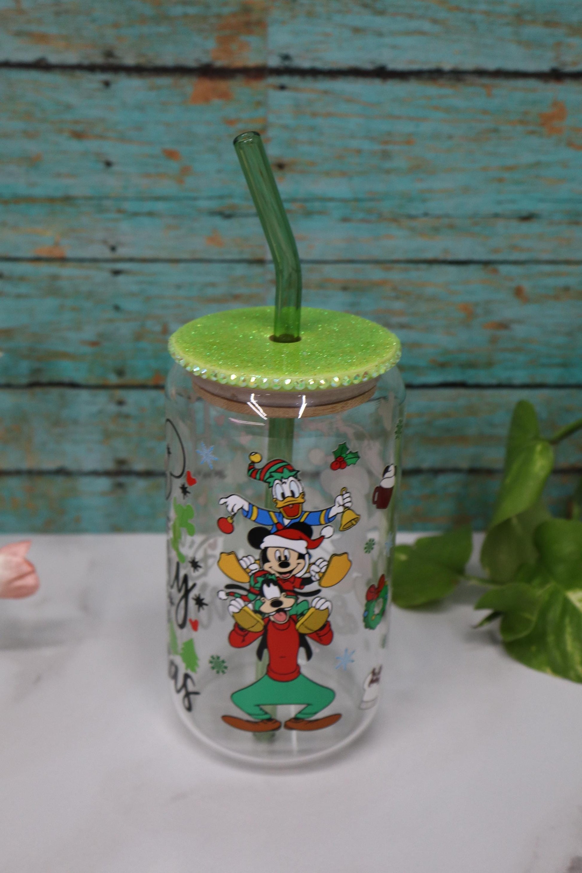 Mickey and Friends Glass cup 16 oz
