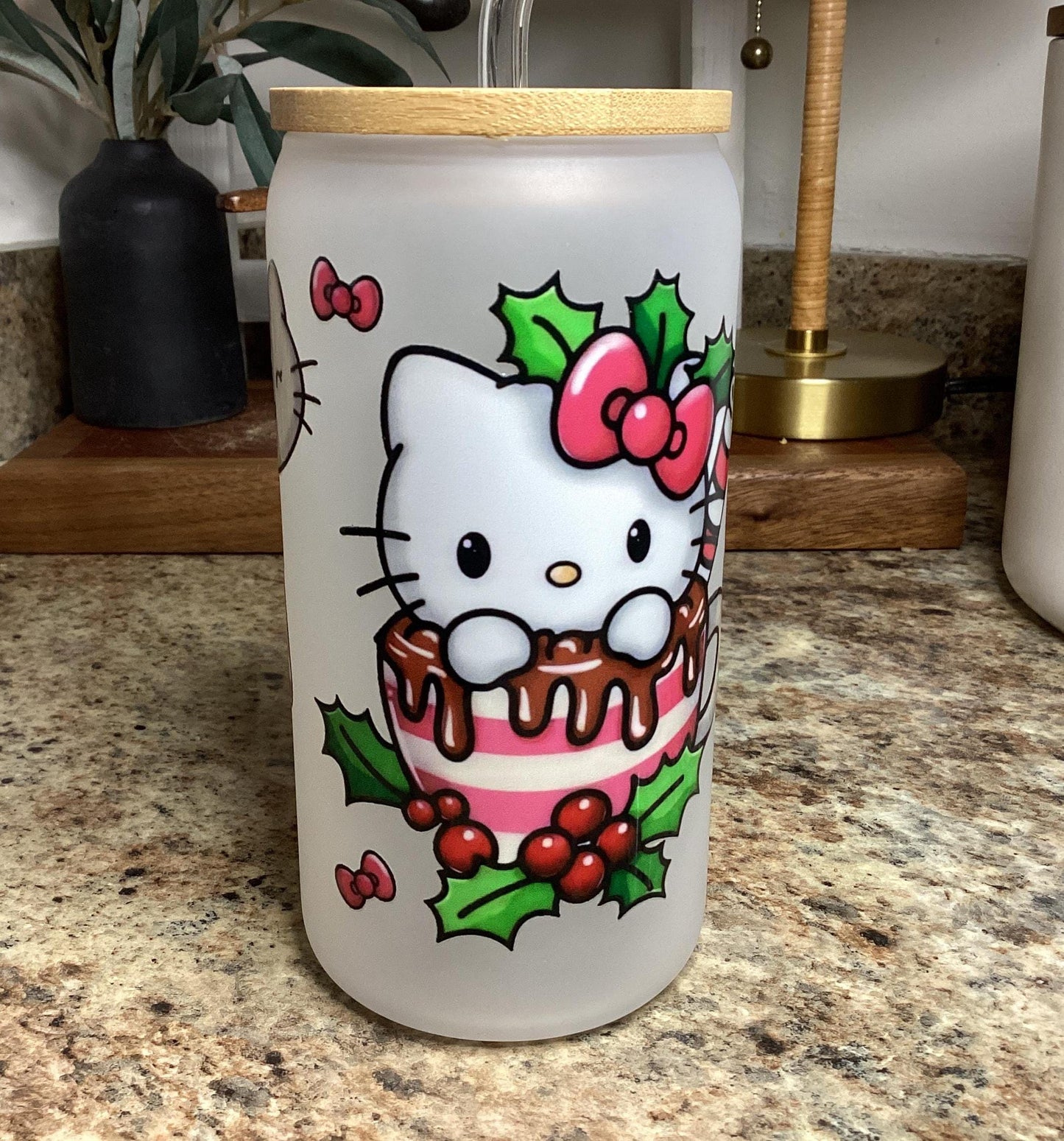 Hello Kitty Glass Mug 16 oz