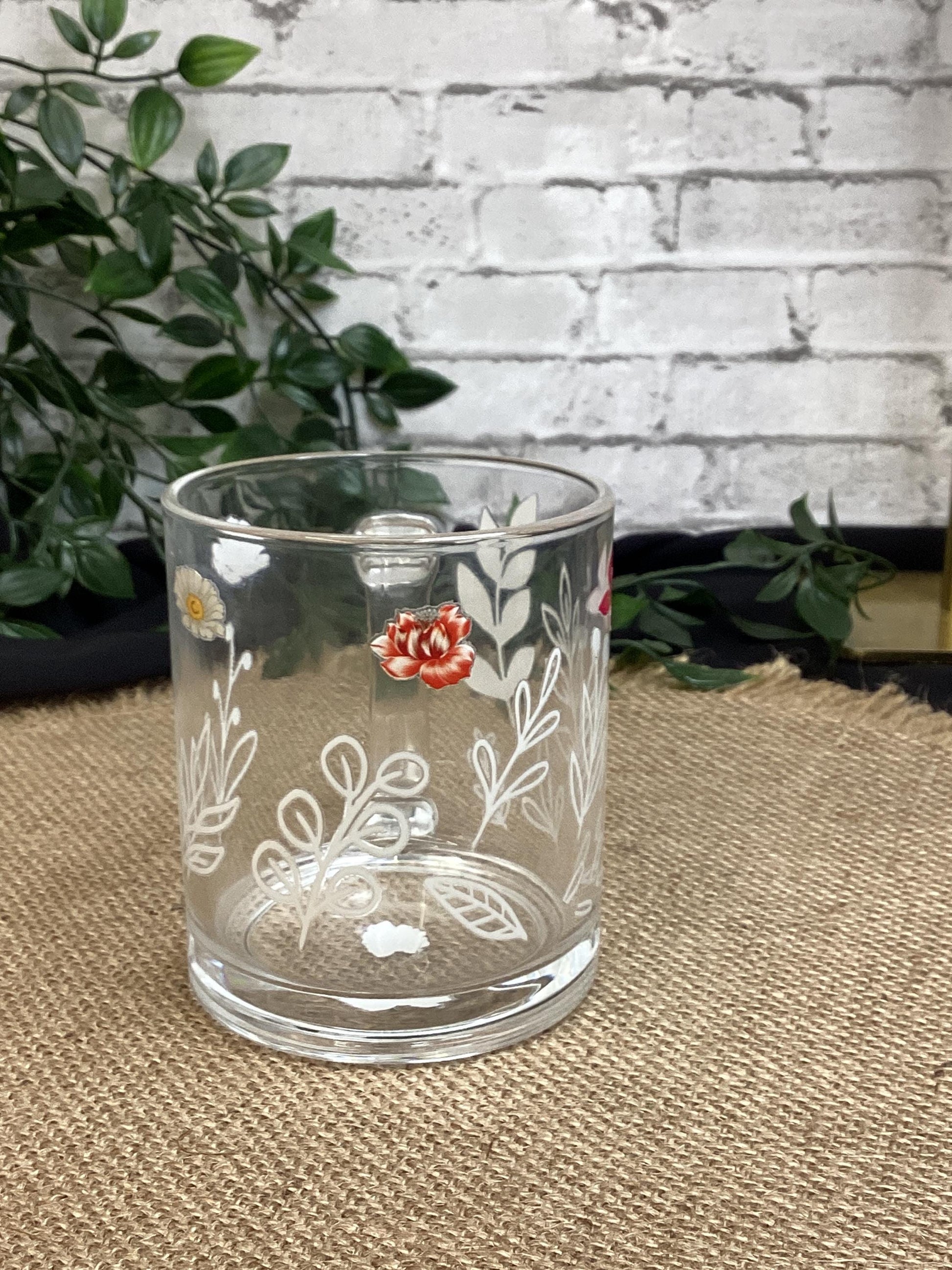 White Leaf with Various Flowers Glass Mug – 11oz