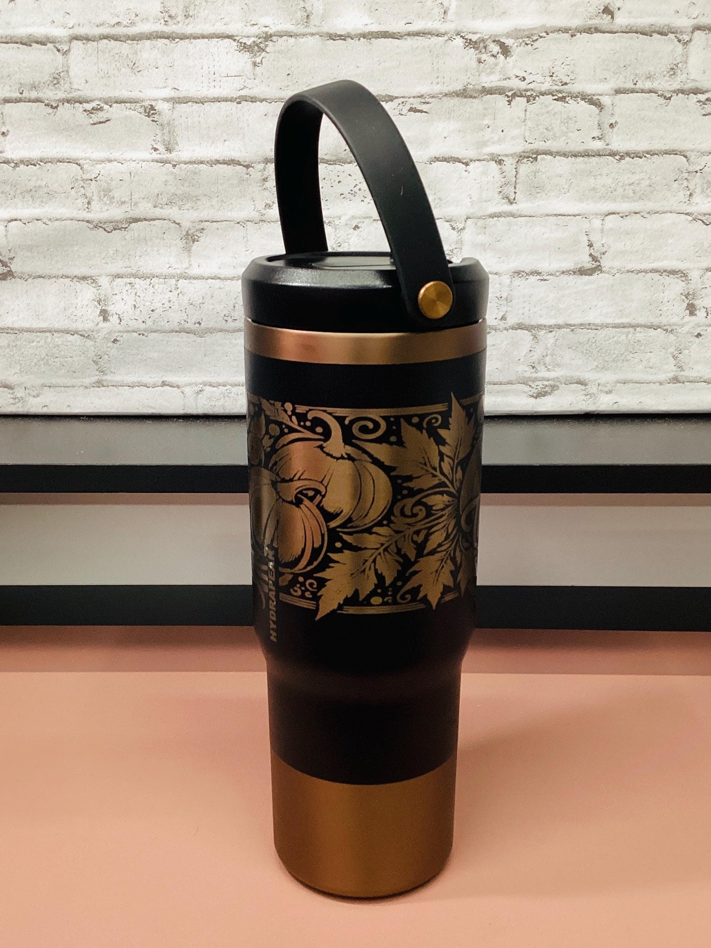 Happy Thanksgiving 32 oz laser engraved tumbler, Thanksgiving pumpkin design